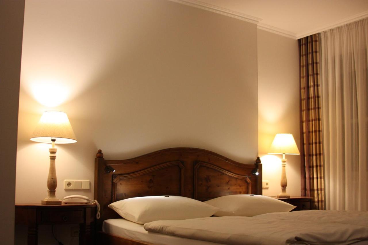 Hotel Unstruttal Freyburg Buitenkant foto